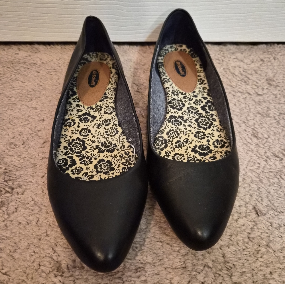 Black classy flats